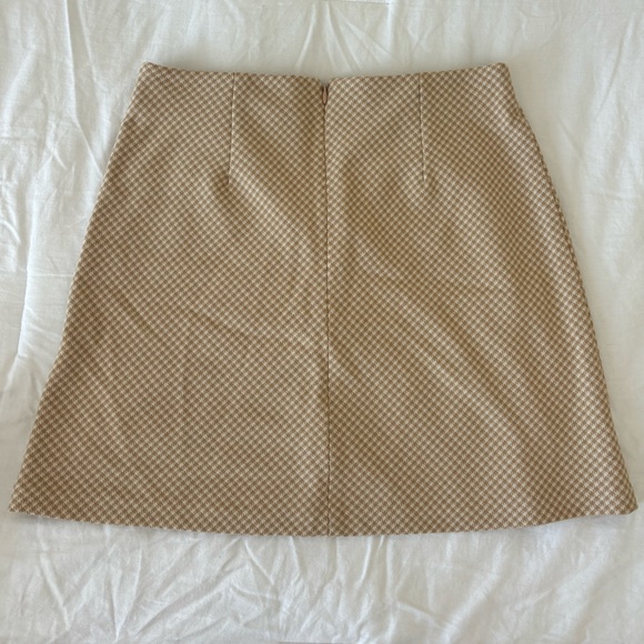 Aritzia Wilfred Mini skirt - Picture 3 of 4